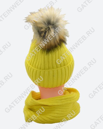 Зимняя женская шапка со снудом сиреневая