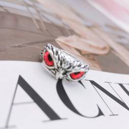 Обручальное кольцо в виде совы красные глаза с изм. размером